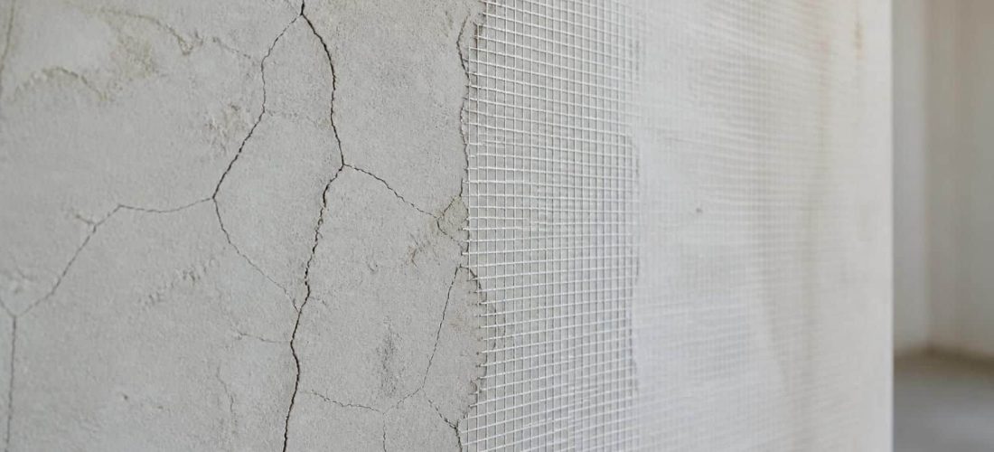 découvrez comment la toile de verre renforce efficacement la consolidation des murs fissurés, offrant une solution durable et esthétique pour vos réparations structurelles.